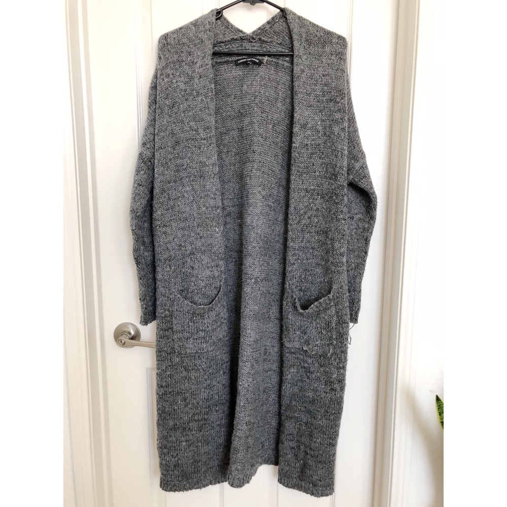 WARM LONG CARDIGAN!